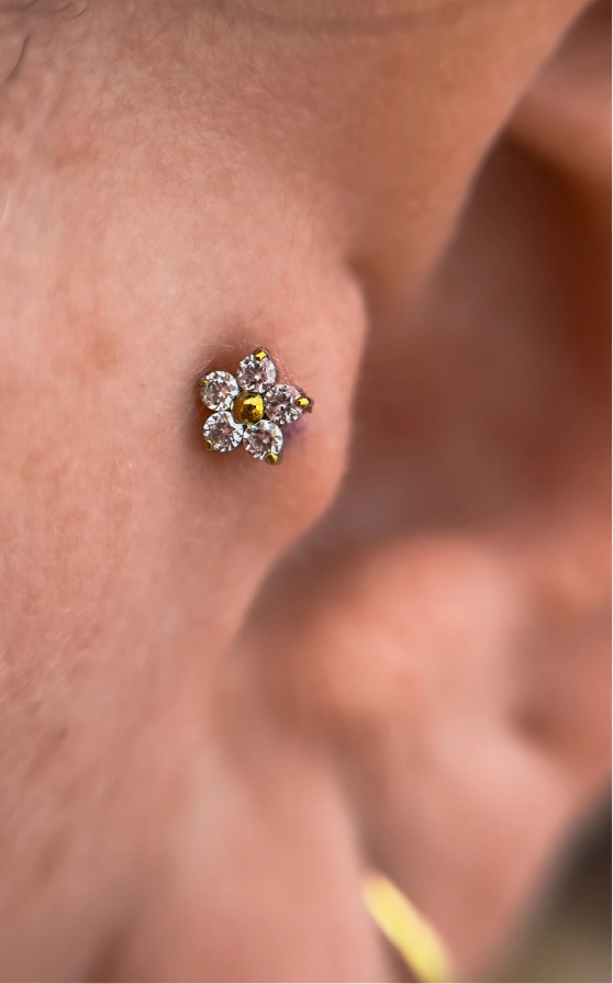técnica de body piercing